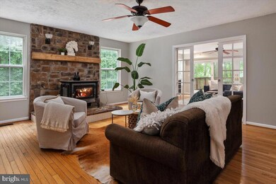 3016 White Beech Dr, Harwood, MD 20776 - photo 7