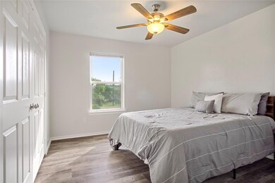 3700 S Sagecrest Ct, Granbury, TX 76049 - photo 7