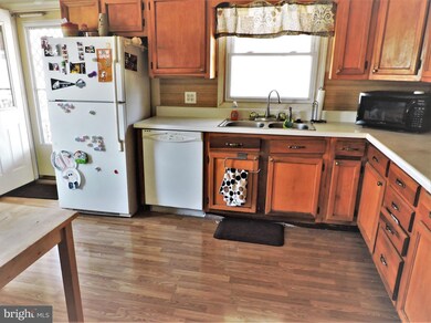 6542 Schoolhouse Rd, Bealeton, VA 22712 - photo 2