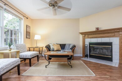 11 Merrymeeting Drive Portland-large-006