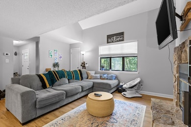 3222 Joselin Lane
