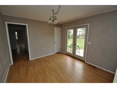 1212 W Cherry St, Rogers, AR 72756 - photo 6