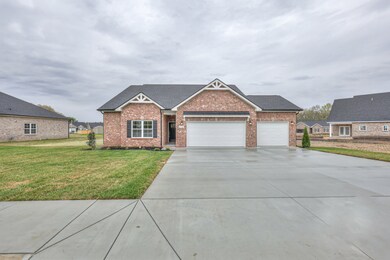 254 Blanford Cir, Manchester, TN 37355 - photo 2