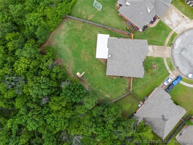 21697 E 39th St S, Broken Arrow, OK 74014 - photo 6