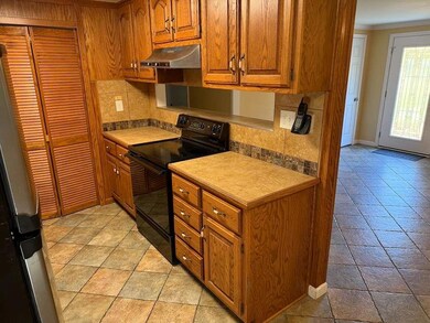 2300 Pinetree Ln NE, Conyers, GA 30012 - photo 7