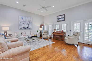 07-210 Bellewood Ct