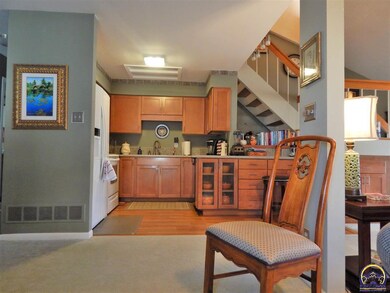 3516 SW Skyline Pkwy, Topeka, KS 66614 - photo 5