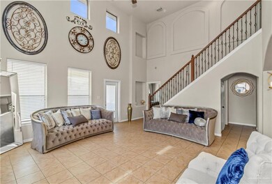 3701 Thrasher Dr, Mission, TX 78572 - photo 2