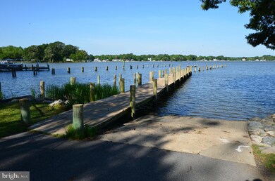 4940 Beech St, Shady Side, MD 20764 - photo 5