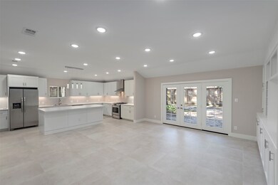 8932 Pado St, Houston, TX 77055 - photo 5