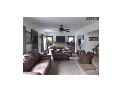 large living room and sunroom!