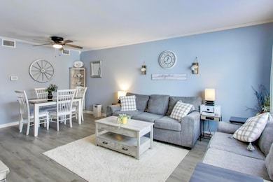 17298 W Maple Ln, Gurnee, IL 60031 - photo 5