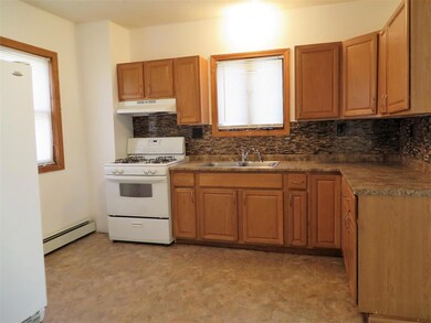8 Stevens Ave unit 10, Nashua, NH 03060 - photo 3