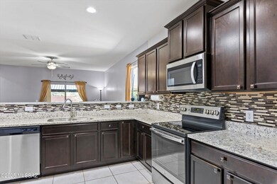 10-Kitchen