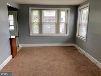 300 S 3rd Ave, Reading, PA 19611 - photo 2