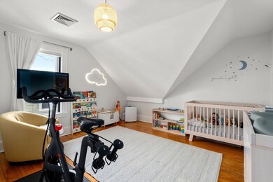 21 Adelaide St unit 2, Jamaica Plain, MA 02130 - photo 7