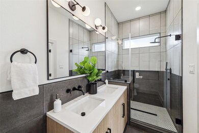 415 Clearwater St unit A/B, Houston, TX 77029 - photo 5