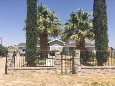 11601 Valle Del Centro Dr, El Paso, TX 79927 - photo 2