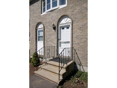 141 Fieldstone Dr unit 141, Londonderry, NH 03053 - photo 5