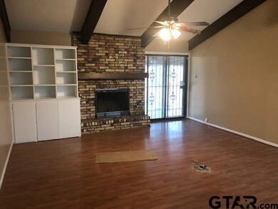 4016 4016 Darrell Ln, Tyler, TX 75701 - photo 3