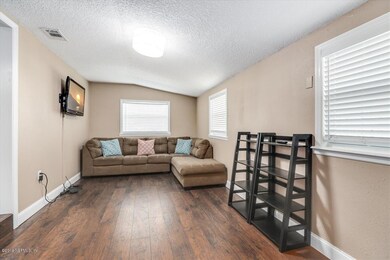 3623 Macgregor Dr, Jacksonville, FL 32210 - photo 7