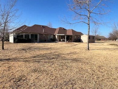 121 Teal Dr, Shawnee, OK 74804 - photo 4