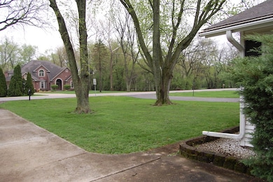 7S440 Plainfield Naperville Rd, Naperville, IL 60540 - photo 3