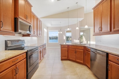 76 Park Place Cir, Palm Coast, FL 32164 - photo 2