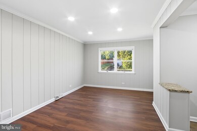 4711 Forest View Ave, Baltimore, MD 21206 - photo 7