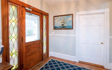 10 Braman St unit 1, Newport, RI 02840 - photo 3