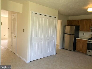 20101 Daniels Cir, Hagerstown, MD 21742 - photo 5