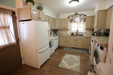 Kitchen V1