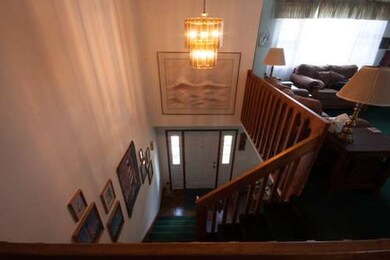 110 Quail Run, Lake In the Hills, IL 60156 - photo 3