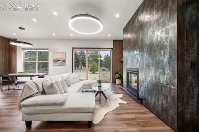 upgraded tile, bright and light