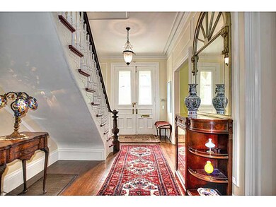 168 Bowen St, Providence, RI 02906 - photo 2