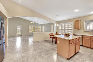 2082 E Smoke Tree Rd, Gilbert, AZ 85296 - photo 6