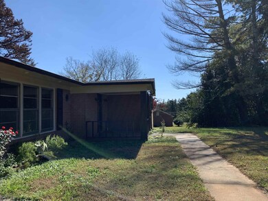 1102 Summitt Dr, Siler City, NC 27344 - photo 3