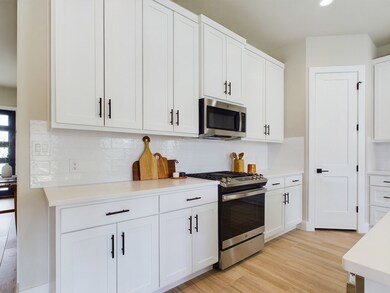 1606 Redwood Ct, Fredericksburg, TX 78624 - photo 7