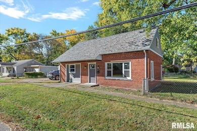 1111 N Albany St unit 1, Springfield, IL 62702 - photo 3