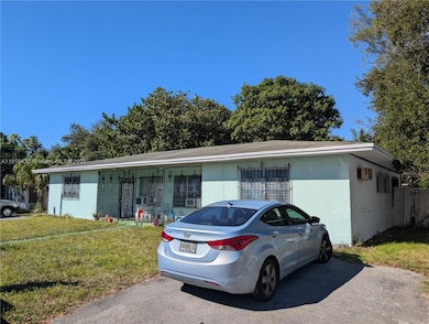 335 - 337 NE 168th St, North Miami Beach, FL 33162 - photo 2