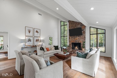 615 Robert Travis Dr, Shreveport, LA 71106 - photo 5