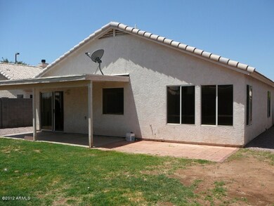 East facing Spacious Covered Patio