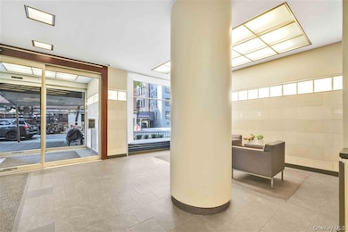 77 E 12th St unit 17K, New York, NY 10003 - photo 4