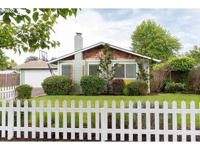 801 E Pinehurst Dr, Newberg, OR 97132 - photo 3