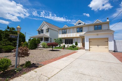 417 Elizabeth Ave