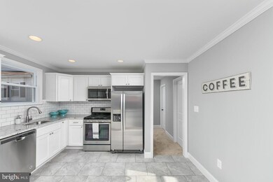 5928 Plumer Ave, Baltimore, MD 21206 - photo 6