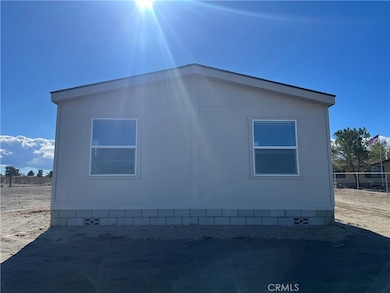 4223 Nyack Rd, Phelan, CA 92371 - photo 2