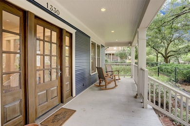 1330 Cortlandt St, Houston, TX 77008 - photo 3