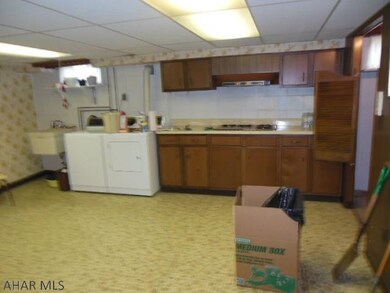 Bsmt. Laundry