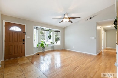 1911 Eagle Pointe Ct, Ammon, ID 83406 - photo 7